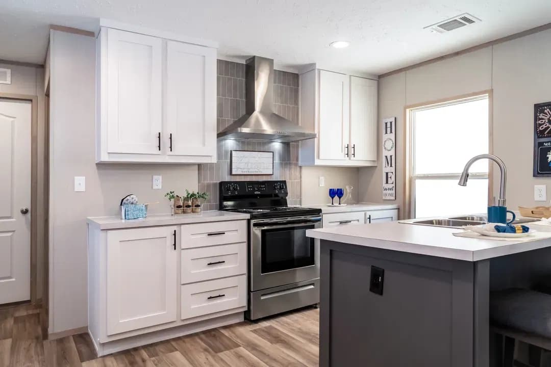 Magellan kitchen home features