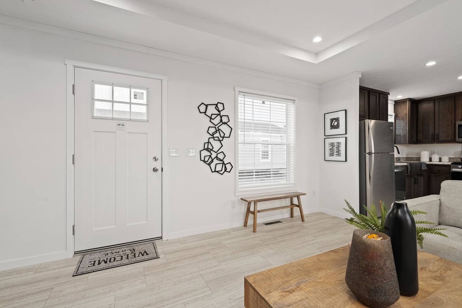 Affinity interior home features