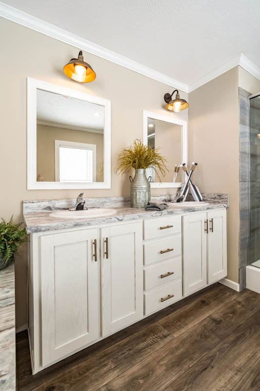 Helicon 2.0 bathroom home features