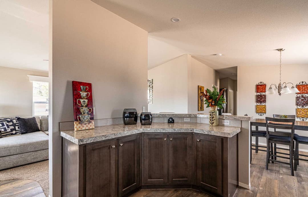 Canyon lake 24563p kitchen home features