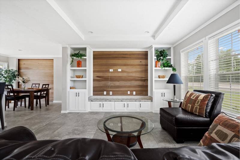 Elevate 52 interior home features