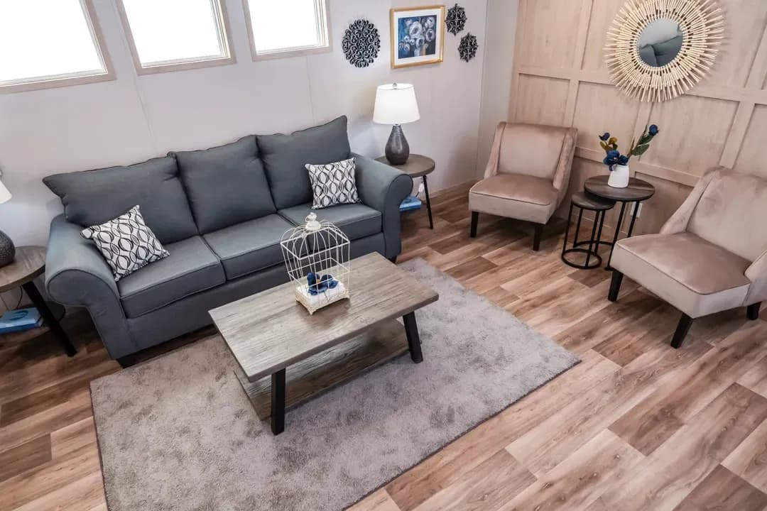 Magellan interior home features