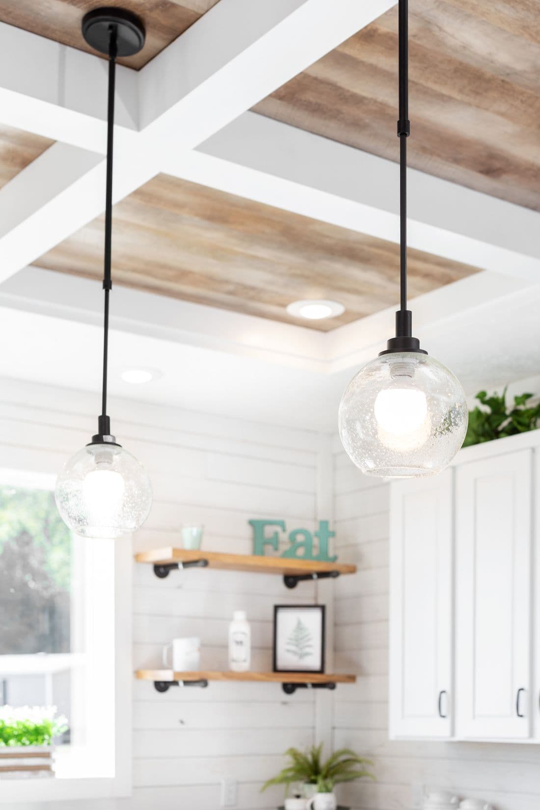 1434 carolina "southern belle" interior home features