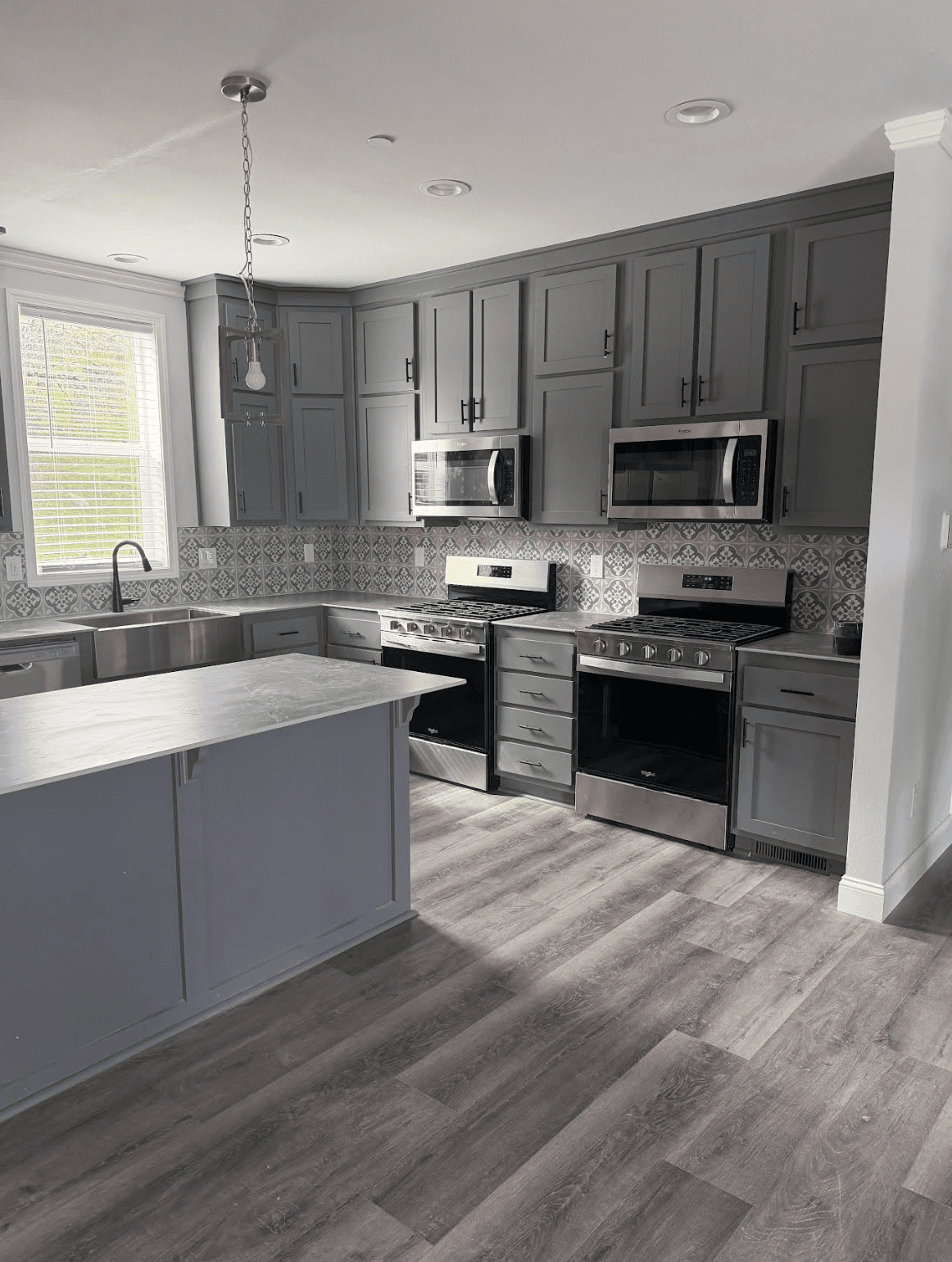 Huntington kitchen home features