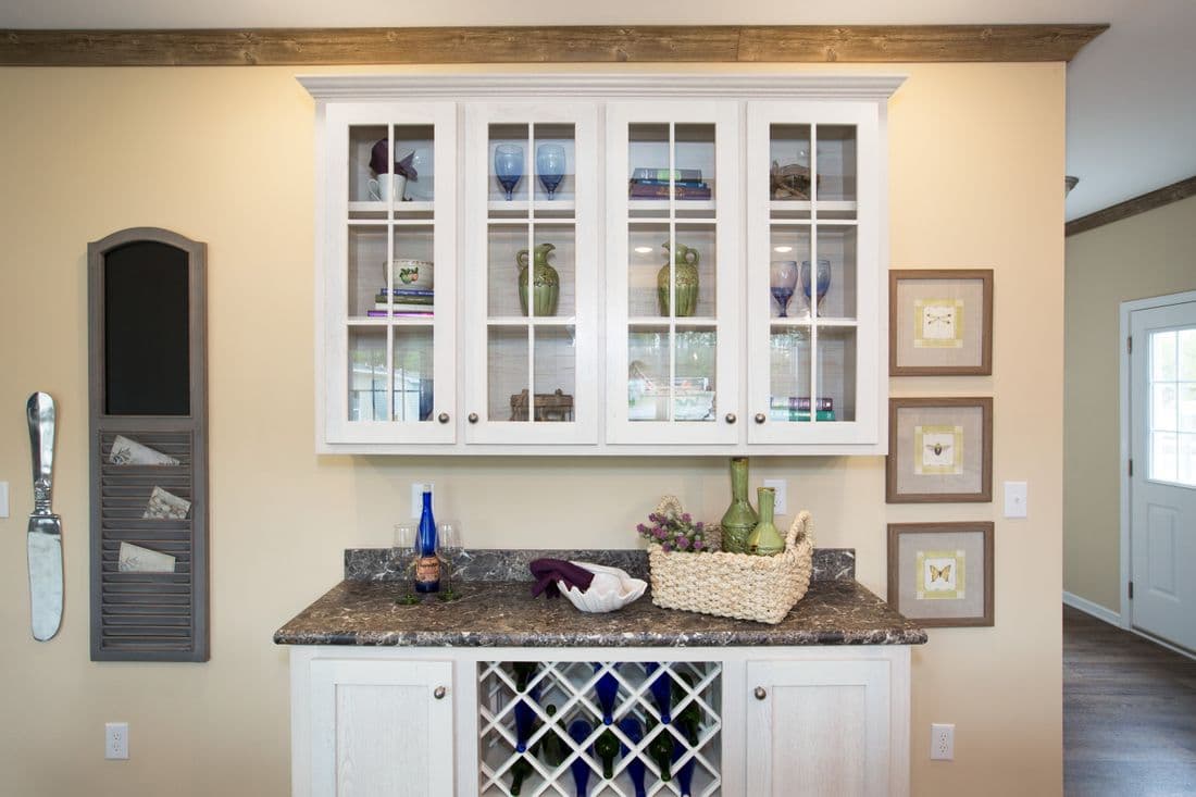 2083 heritage interior home features