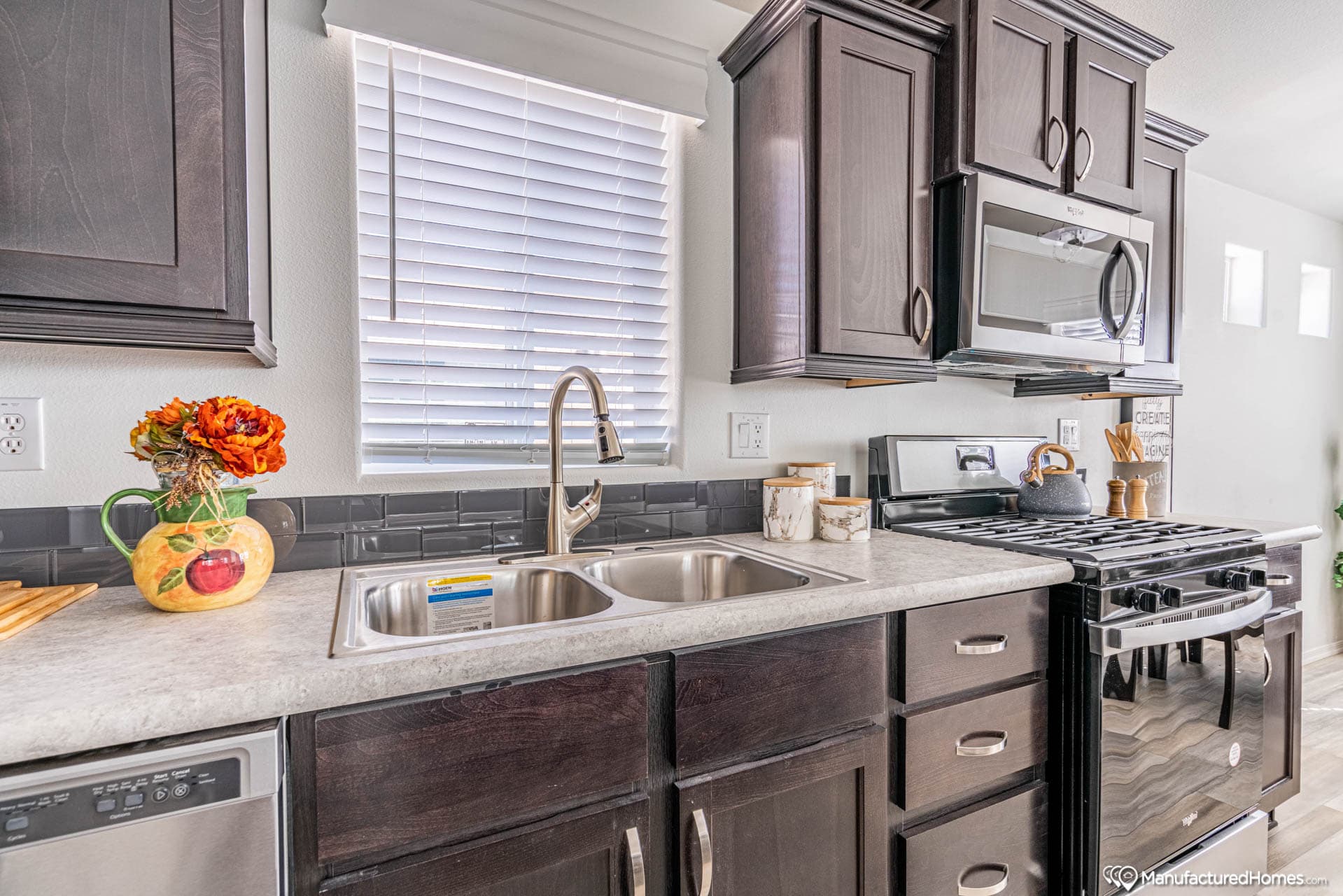 Westin porch 24563a kitchen home features