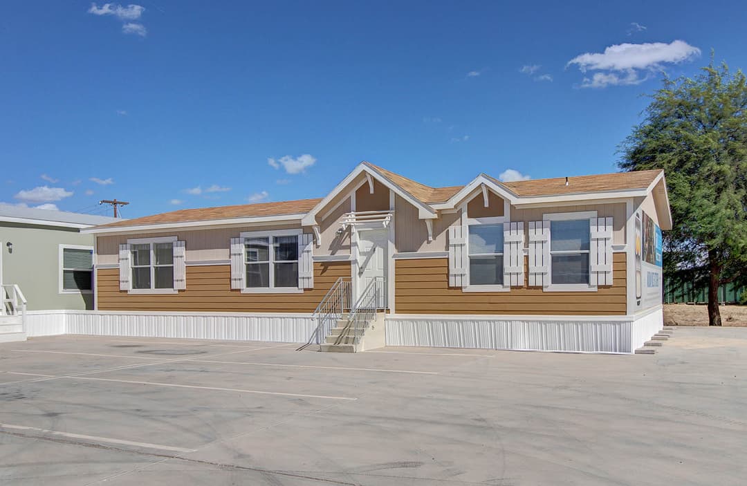 Af2856e hero, elevation, and exterior home features