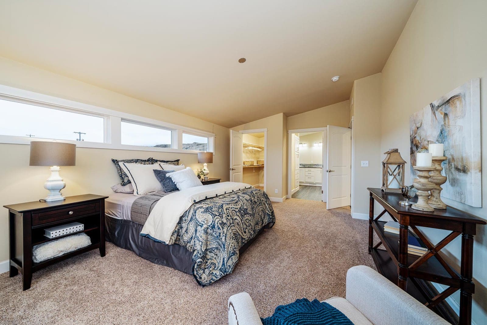 Westridge 1492ct bedroom home features