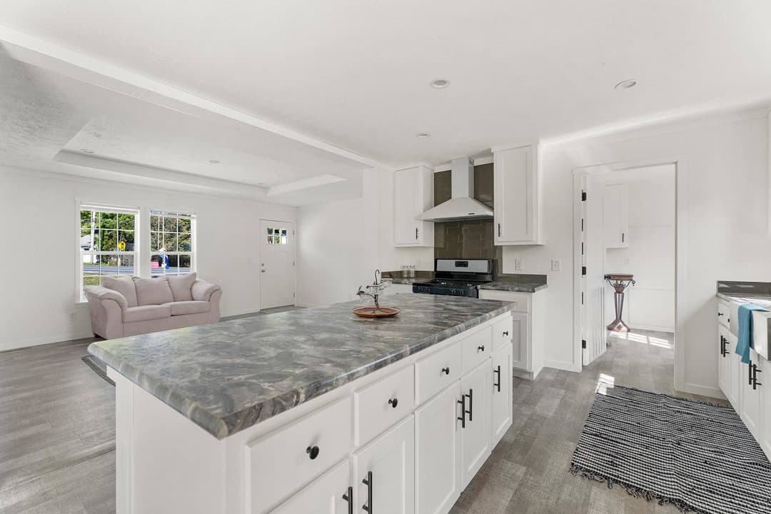 Insight kitchen home features