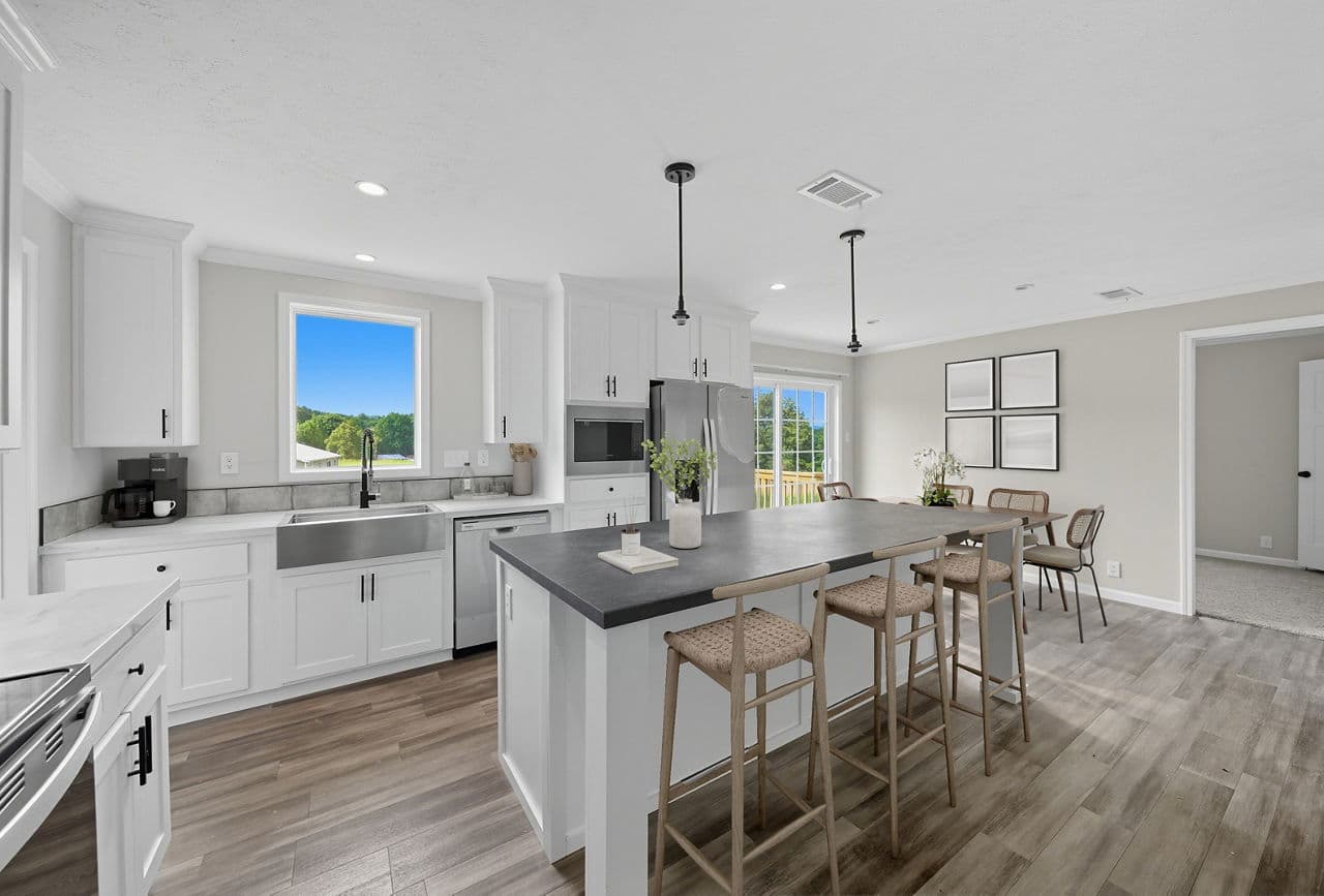 Valencia kitchen home features