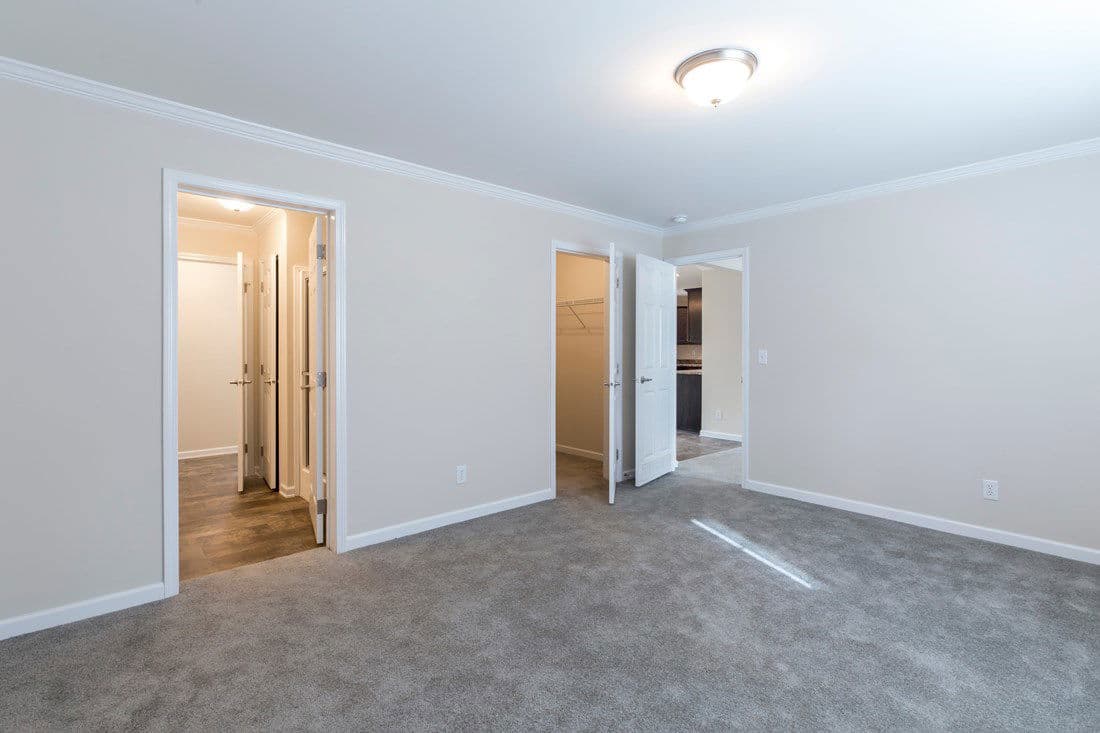 2089 52x28 3+2 heritage bedroom home features