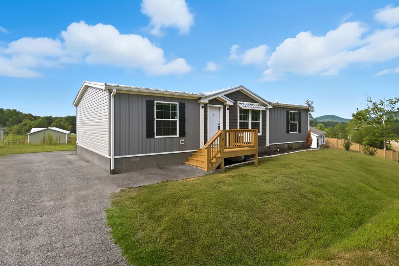 Valencia hero and exterior home features