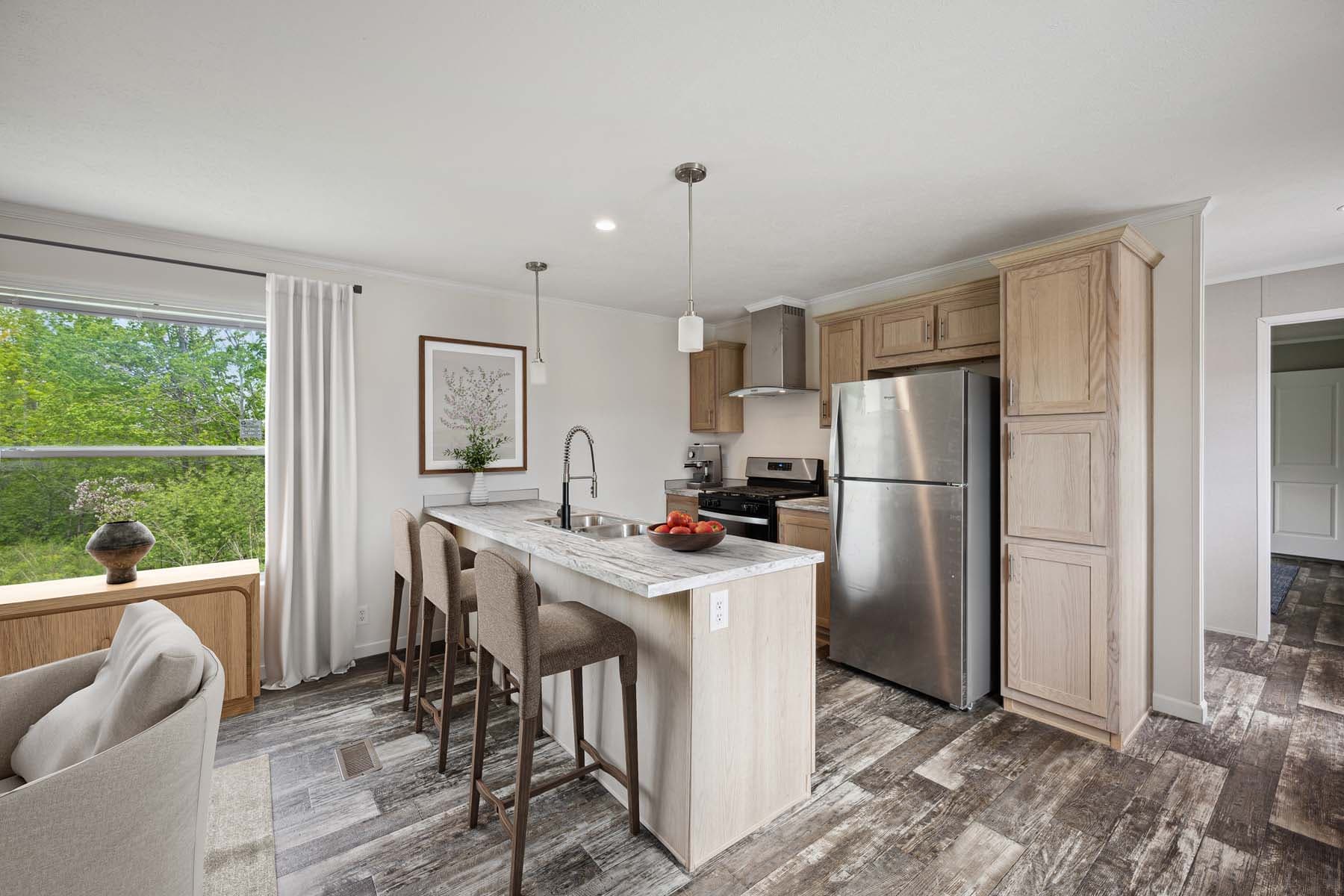 Achiever 6903 kitchen home features