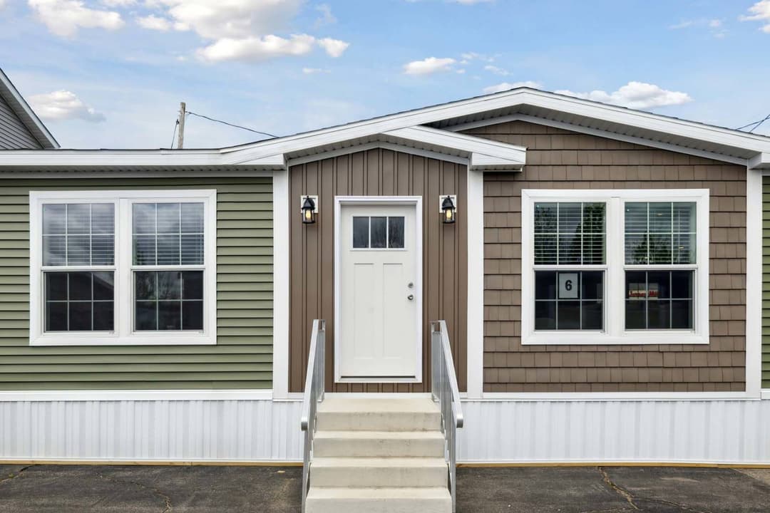 East point - elevate 60 elevation and exterior home features