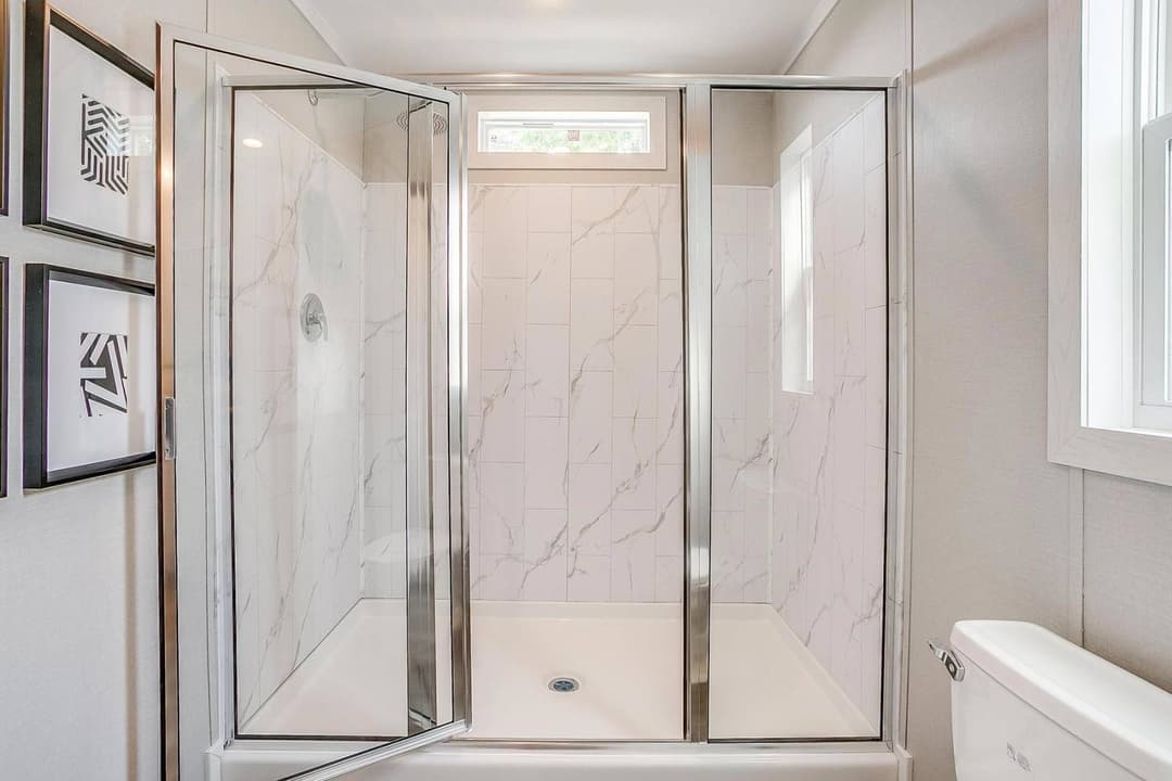 Nm3252h bathroom home features