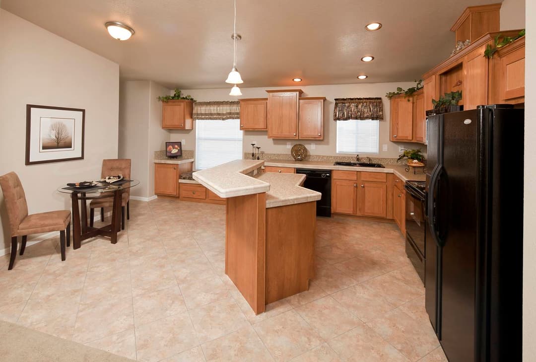Catalina kitchen home features