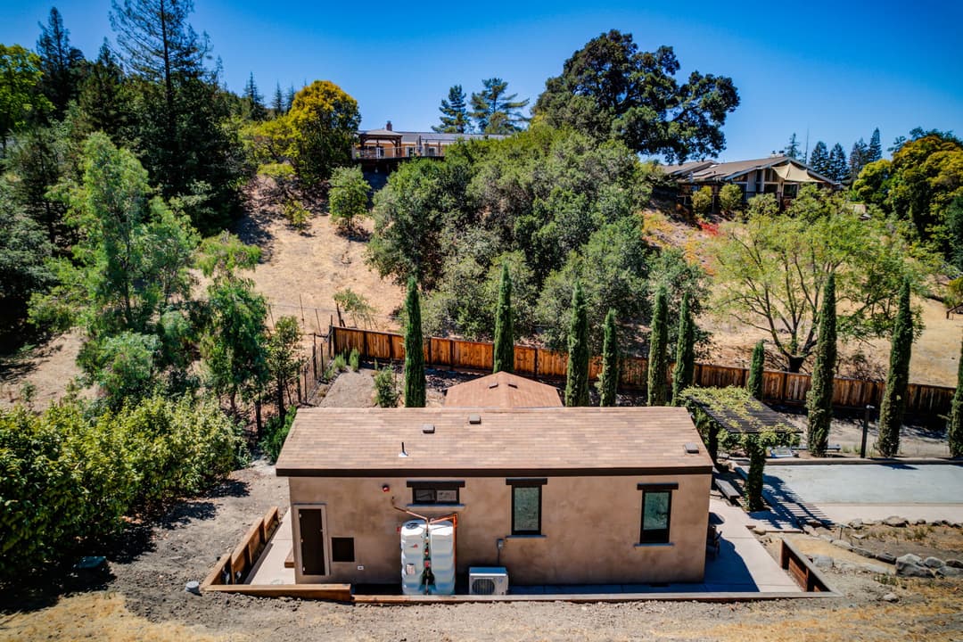 The piedmont (34') - l shaped exterior home features