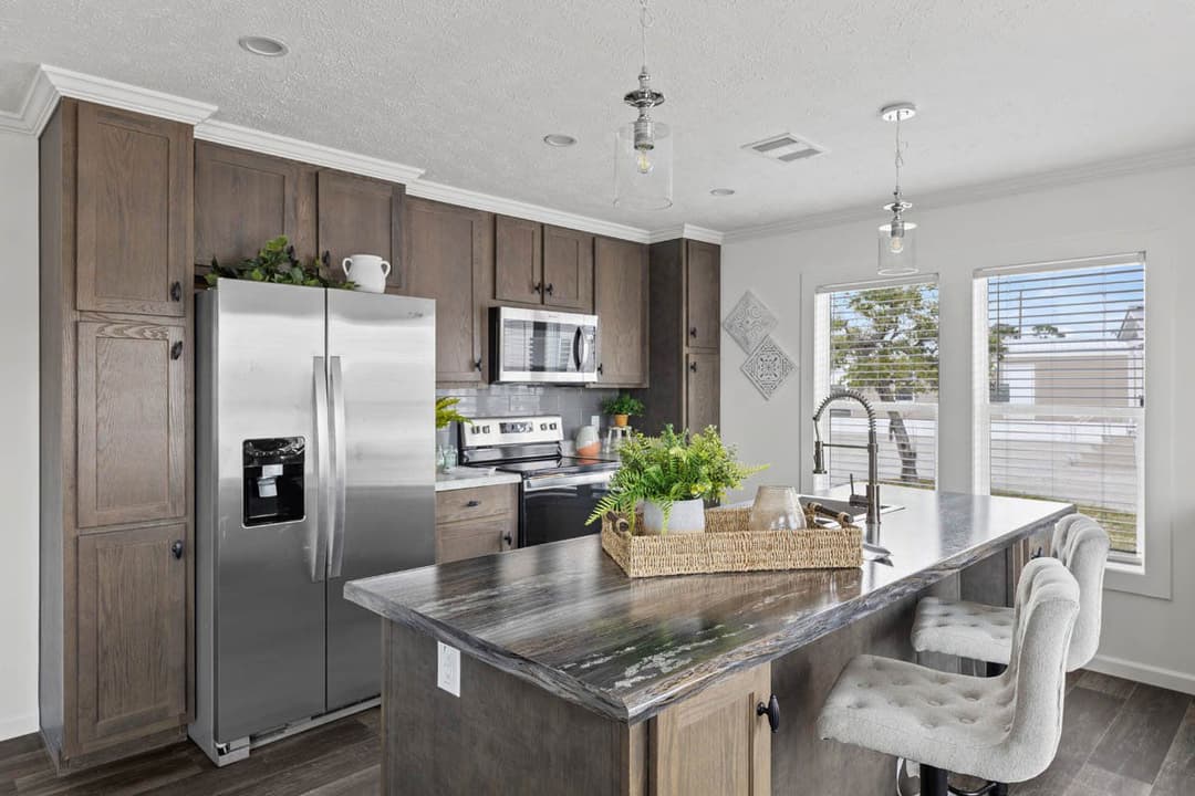 Seascape kitchen home features