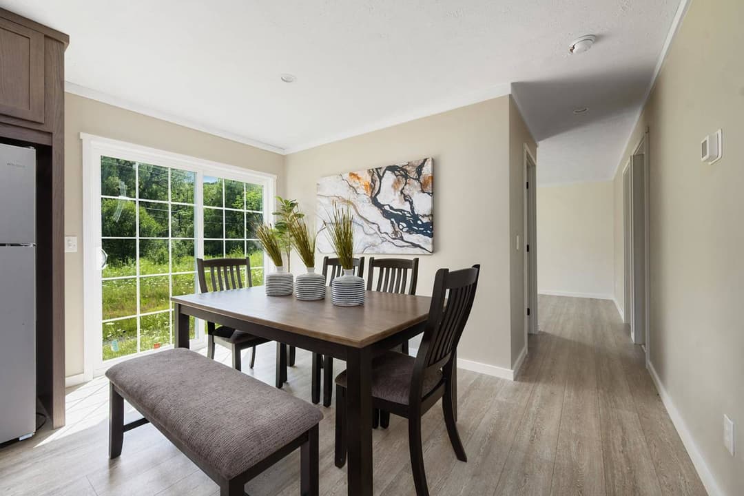 East point - pursuit interior home features