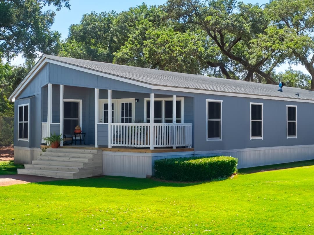 Doublewide c-32×64-32ap exterior home features