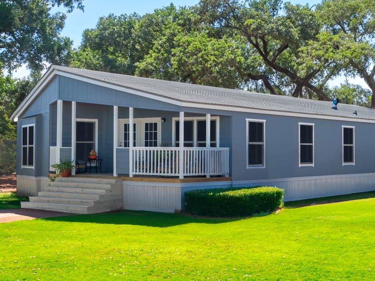 Doublewide c-32×64-32ap exterior home features