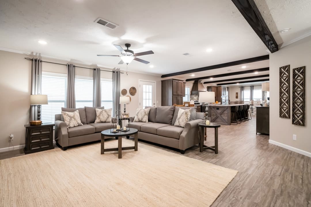 Md-54-32 interior home features