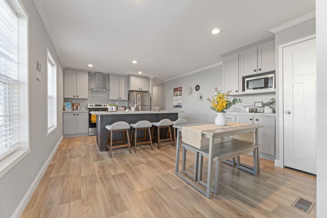 The cumberland duplex interior and kitchen home features