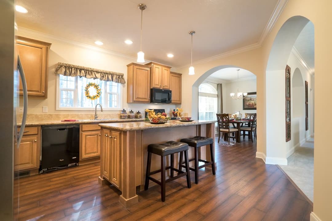 1545 jamestown kitchen home features