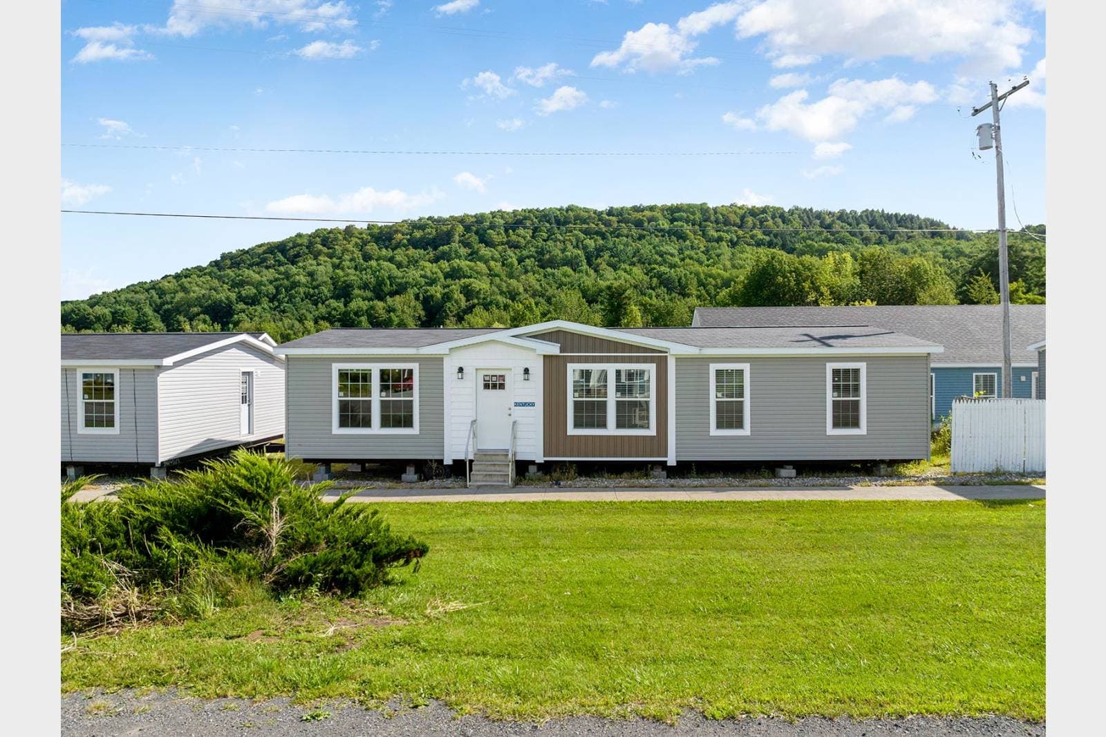 Elevate 52 hero, elevation, and exterior home features